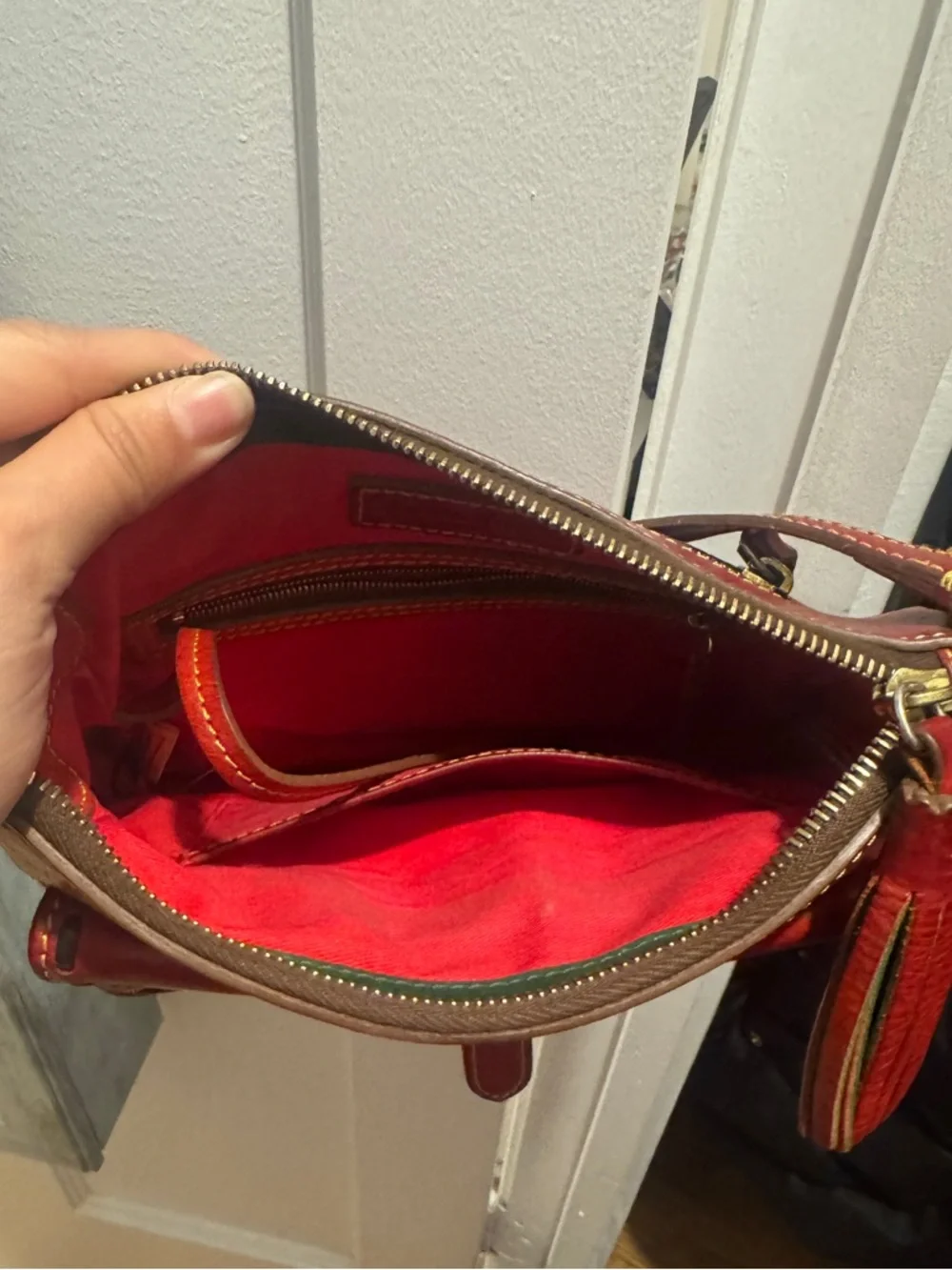 Dooney & Bourke shoulder bag - Picture 4 of 4